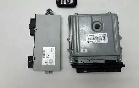 BMW 5 F10 F11 Engine ECU kit and lock set 8510643 9241974 0281016938
