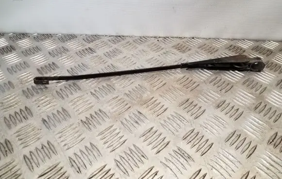 Hyundai Galloper Rear wiper blade arm 