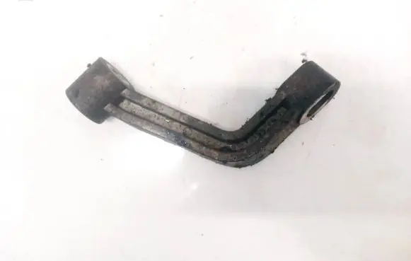 Chevrolet Captiva Engine mounting bracket