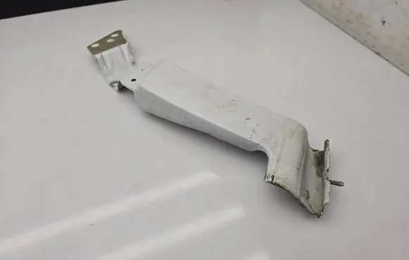 Mercedes-Benz Sprinter W907 W910 Fender end trim