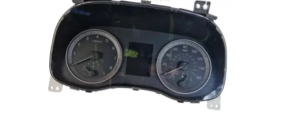 Hyundai Tucson TL Speedometer (instrument cluster) 94021D3250 1E25 0996