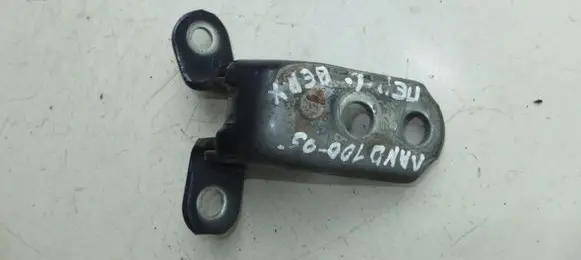 Toyota Land Cruiser (J100) Front door lower hinge 