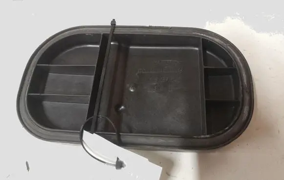 Volvo V50 Headlight/headlamp dust cover 1305239242