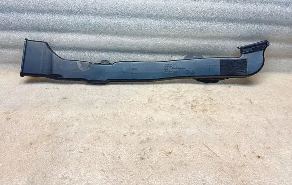 Audi Q8 Cabin air duct channel 4M8819725