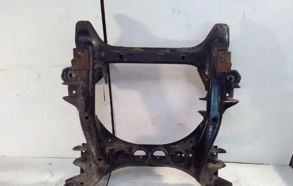 Volkswagen Touareg I Front subframe 7L0400025 8D039398