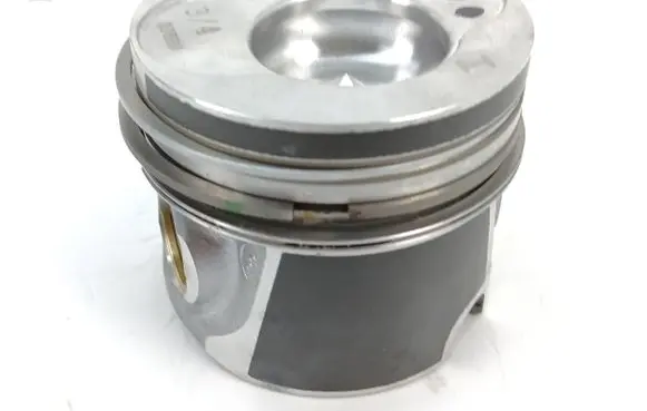 Seat Altea Piston 038107065LH