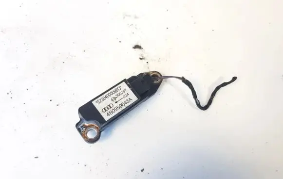 Audi A6 S6 C5 4B Airbag deployment crash/impact sensor 4b0959643A 023040000960