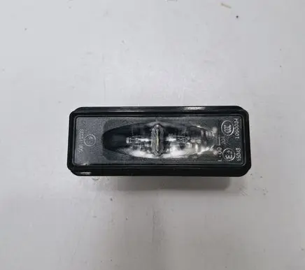 Peugeot 5008 II Number plate light