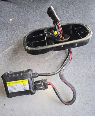 Volvo C30 Headlight ballast module Xenon 10R022827