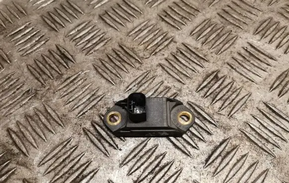 Mercedes-Benz E W211 Airbag deployment crash/impact sensor 0025426918