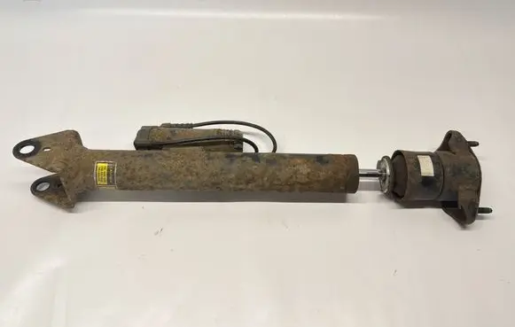 Mercedes-Benz ML W164 Rear shock absorber/damper A1643200731 A1643202031 A1643202731