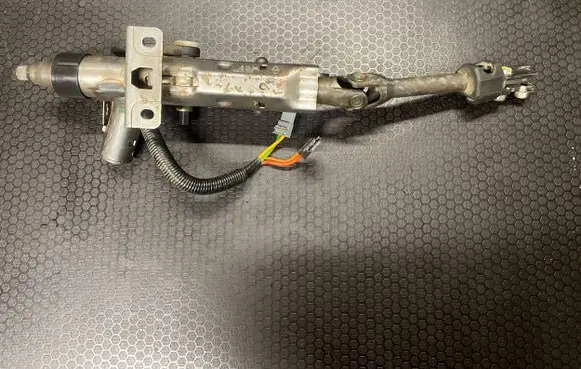 Opel Vivaro Steering wheel axle 8200762565 93861062 1199A