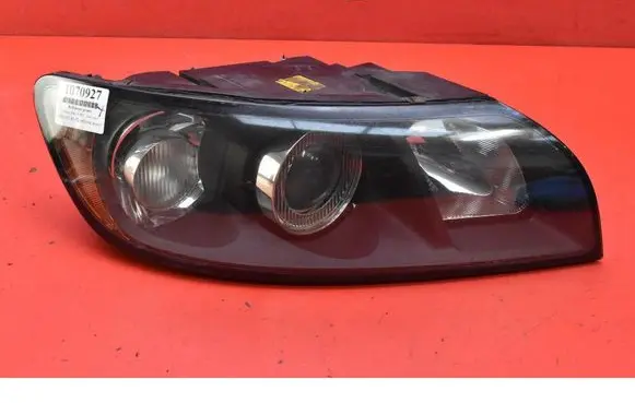 Volvo S40 Headlight/headlamp 30698637