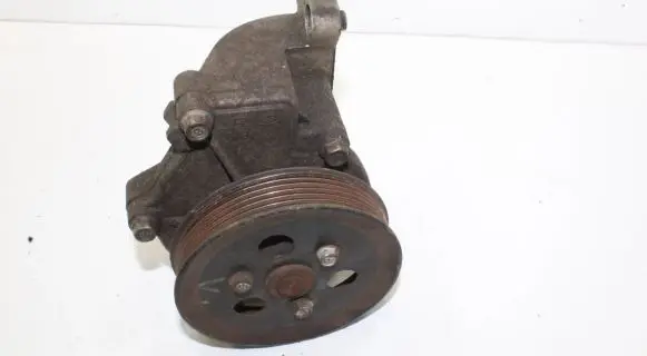 KIA Sorento Water pump