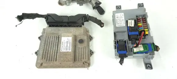 Fiat Fiorino Engine control unit/module ECU 51862586 MJD