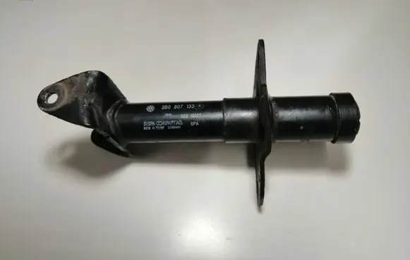 Volkswagen PASSAT B5 Front bumper shock/impact absorber 3B0807133