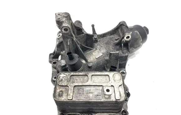 Mercedes-Benz GLE W167 Oil filter mounting bracket 72438731