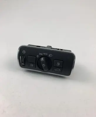 Volvo V40 Light switch 30739448