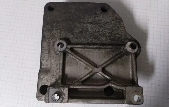 Peugeot 307 Generator/alternator bracket 9636693680