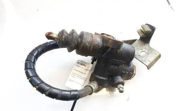 Subaru Forester SH Clutch master cylinder 