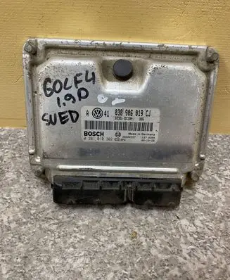 Volkswagen Golf IV Engine control unit/module 038906019CJ 0281010302 28SA4557