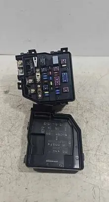 Honda CR-V Fuse box set SWYE01