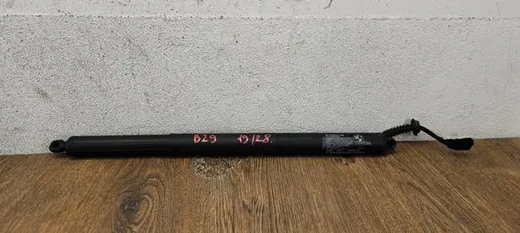 BMW 2 F46 Tailgate/trunk strut/damper 7348523 262440 044017060300056
