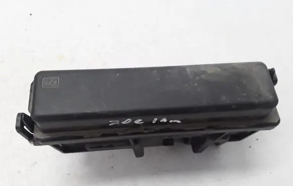 Renault Zoe Fuse module 243111628R