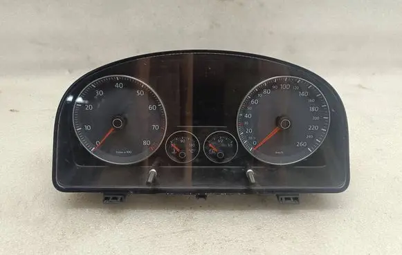 Volkswagen Touran I Speedometer (instrument cluster) 1T0920873F V0011000