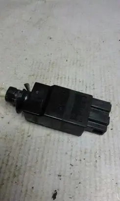 Mercedes-Benz E W211 Brake pedal sensor switch 0015454009