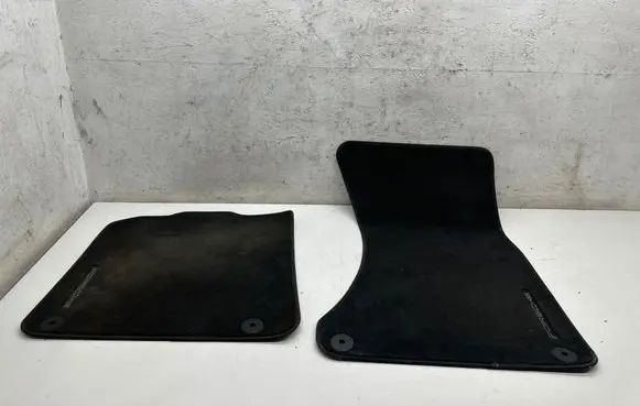 Porsche Macan (95B) Car floor mat set 