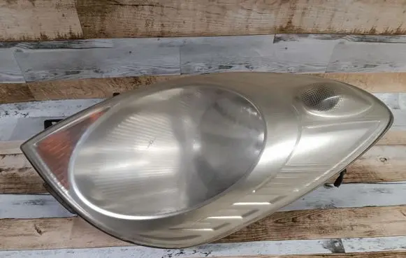 Nissan Note (E11) Headlight/headlamp 260609U100