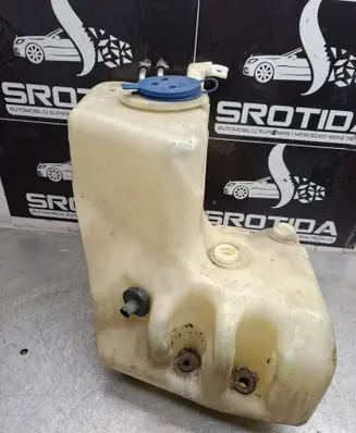 Mercedes-Benz S W220 Windshield washer fluid reservoir/tank 2208690020