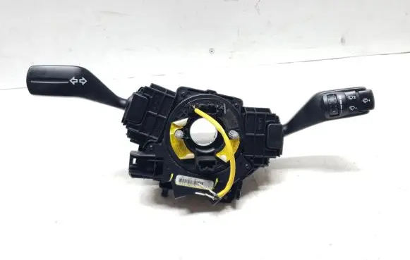 Ford Focus A set of switches 4M5T-14A664-AB