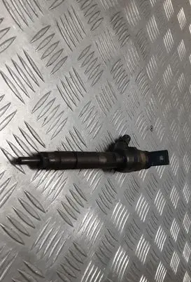 BMW 1 F20 F21 Fuel injector 0445110289 7798446