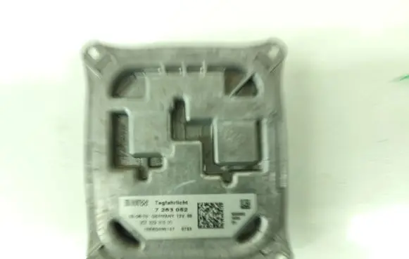 BMW X5 E70 Headlight ballast module Xenon 7263052