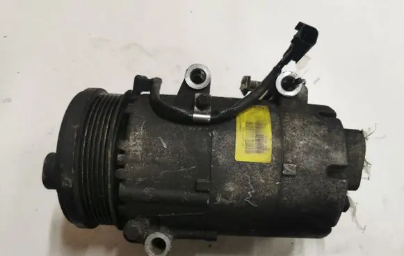 Ford Focus Air conditioning (A/C) compressor (pump) 4M5H19D629AD 5M5HBB