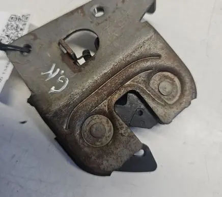 BMW 5 E60 E61 Seat back rest lock catch 52207112864