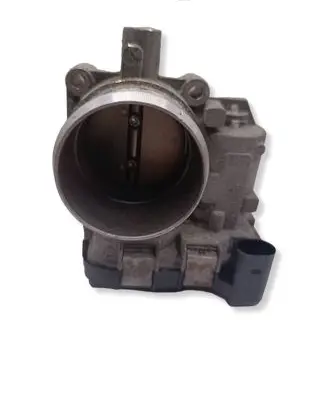 Volkswagen PASSAT B7 Throttle valve 03C133062D