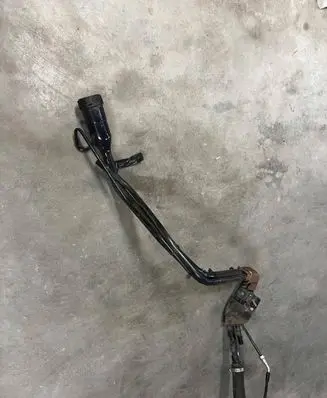 Ford Explorer VI Fuel tank filler neck pipe L1M39034JK