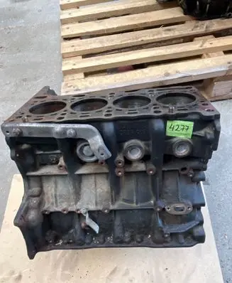 Mercedes-Benz E W212 Engine block R6510110301