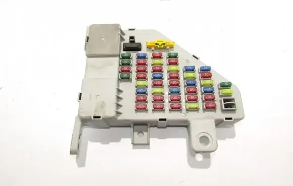 Hyundai Tucson JM Fuse module 911102E501