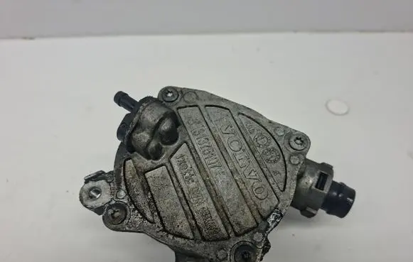 Vacuum pump