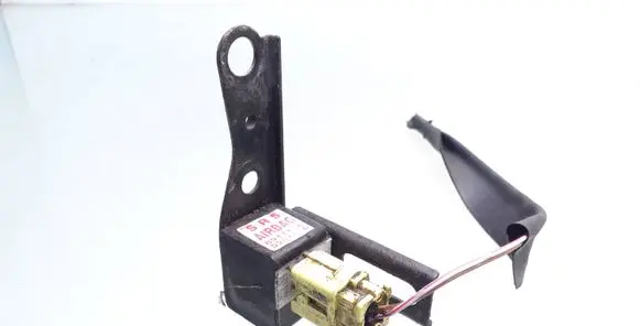 Toyota Yaris Airbag deployment crash/impact sensor 89174252010