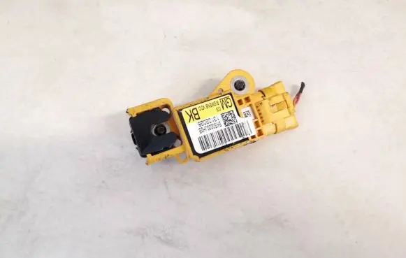 Opel Signum Airbag deployment crash/impact sensor 13102028