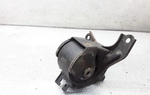 KIA Sportage Engine mount bracket