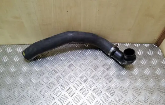 Mazda 3 I Intercooler hose/pipe