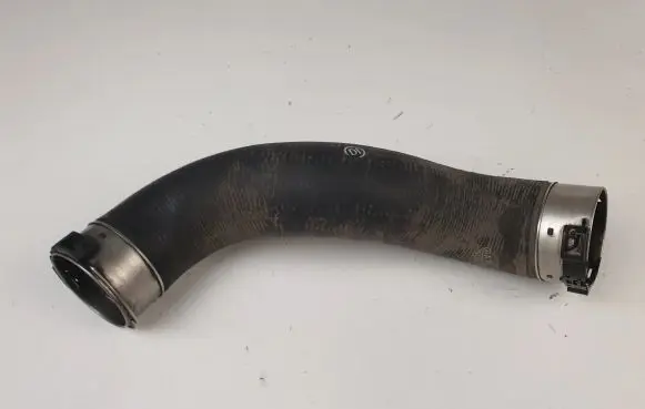 Mercedes-Benz E W212 Intercooler hose/pipe A2045283282