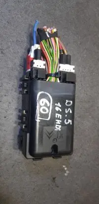 Peugeot 308 Comfort/convenience module 9665492680