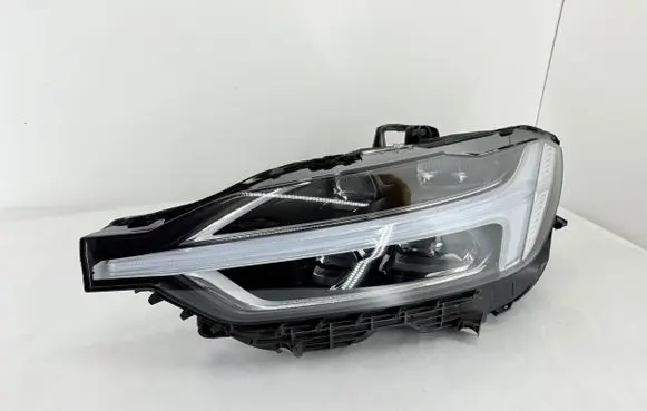 Volvo XC60 Headlight/headlamp 31108600 200000003972295 54E5A5A3